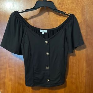 FINAL SUMMER SALE ❤️BRAND NEW ❤️ on or off the shoulder stretchy top